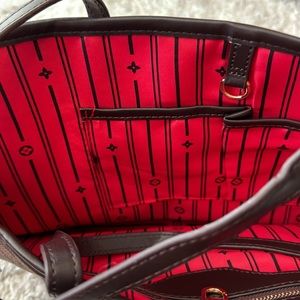 Daisy Rose brown checkered tote